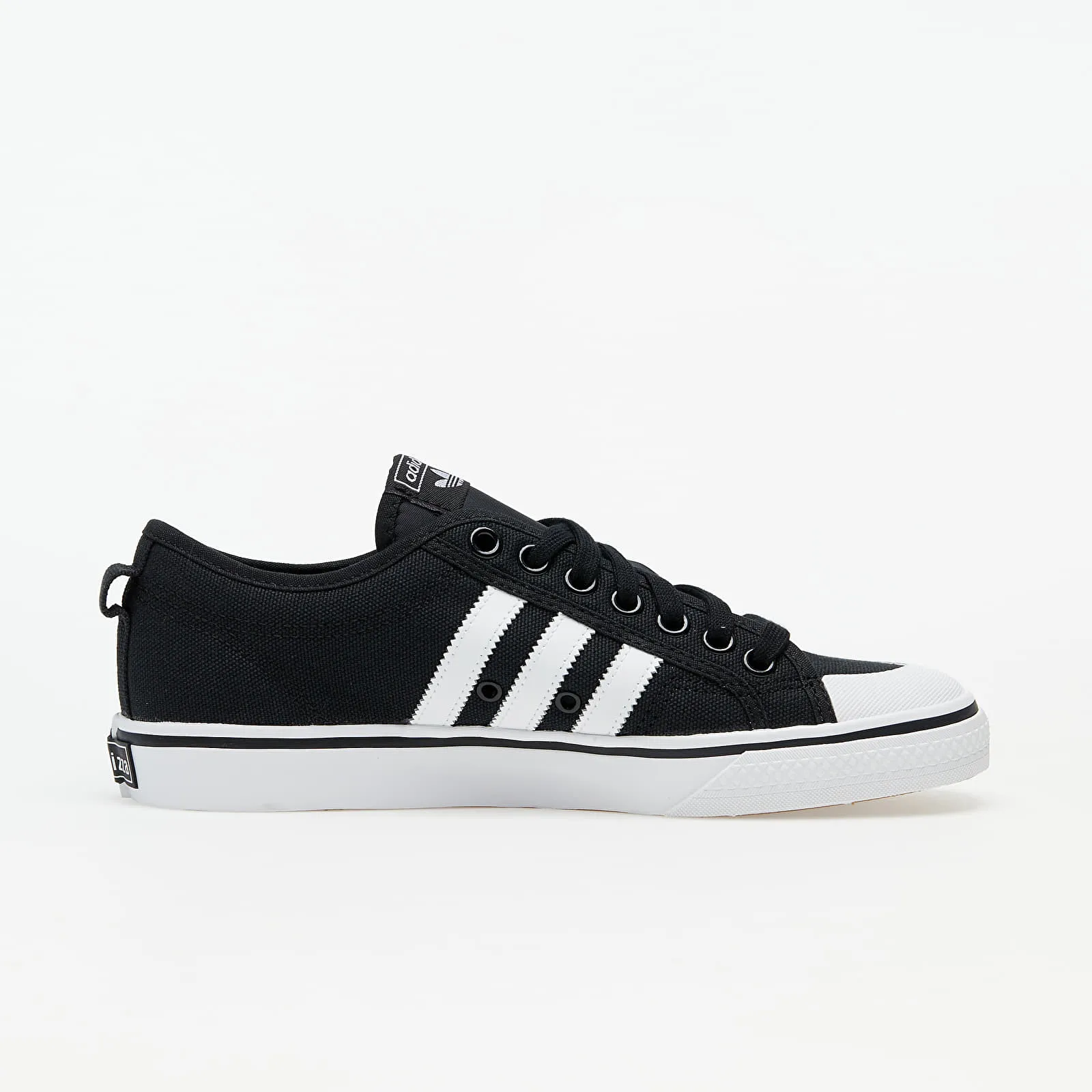 adidas Nizza