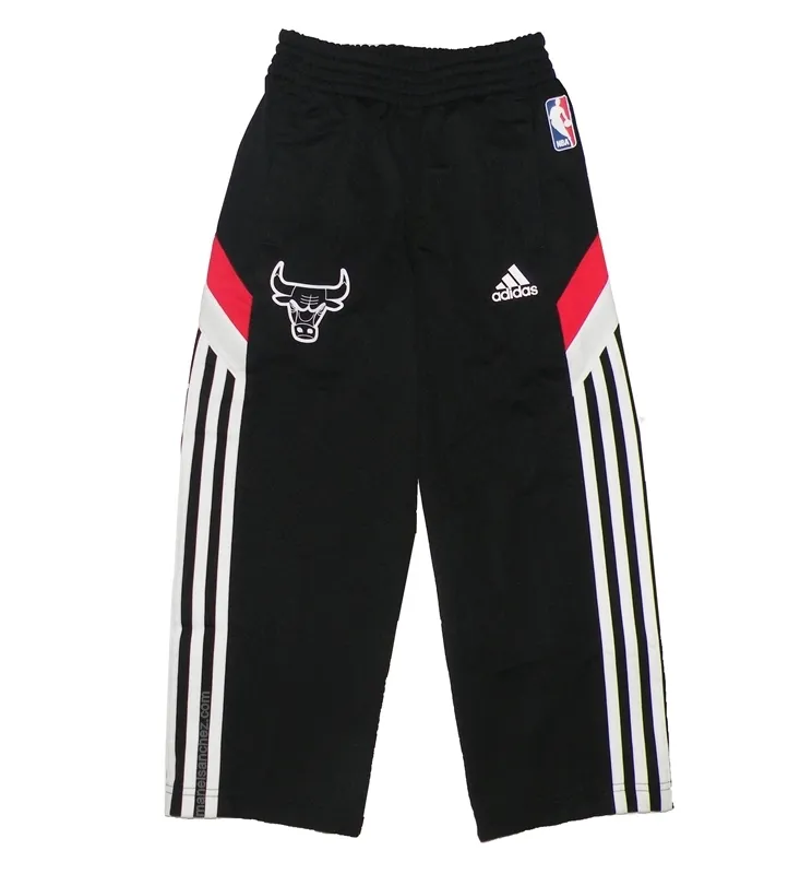 Adidas Pantalón Niño NBA Bulls Winter Hoops (negro/rojo/blanco)