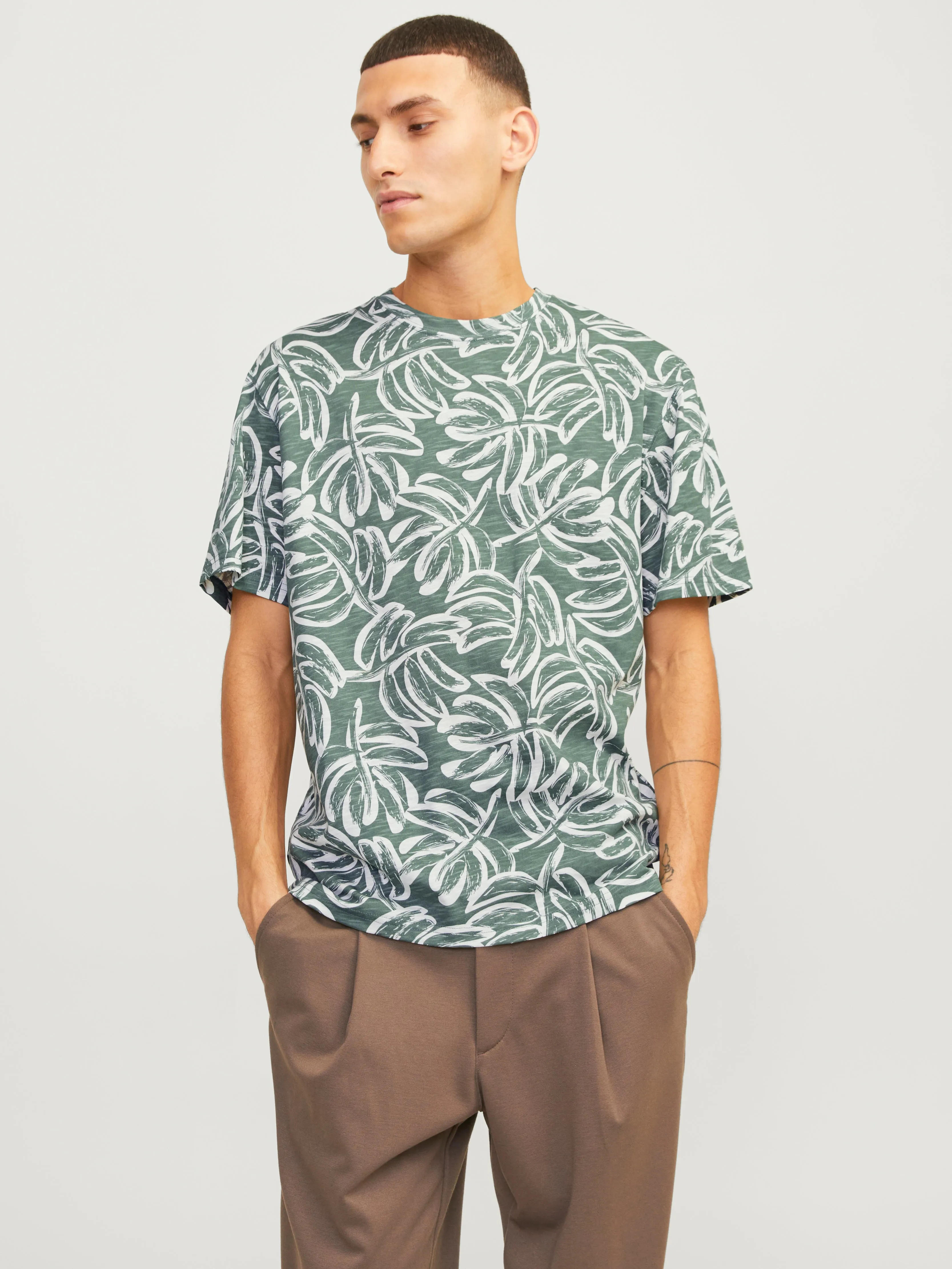 Camiseta All Over Print Cuello redondo | Verde intermedio | Jack & Jones®