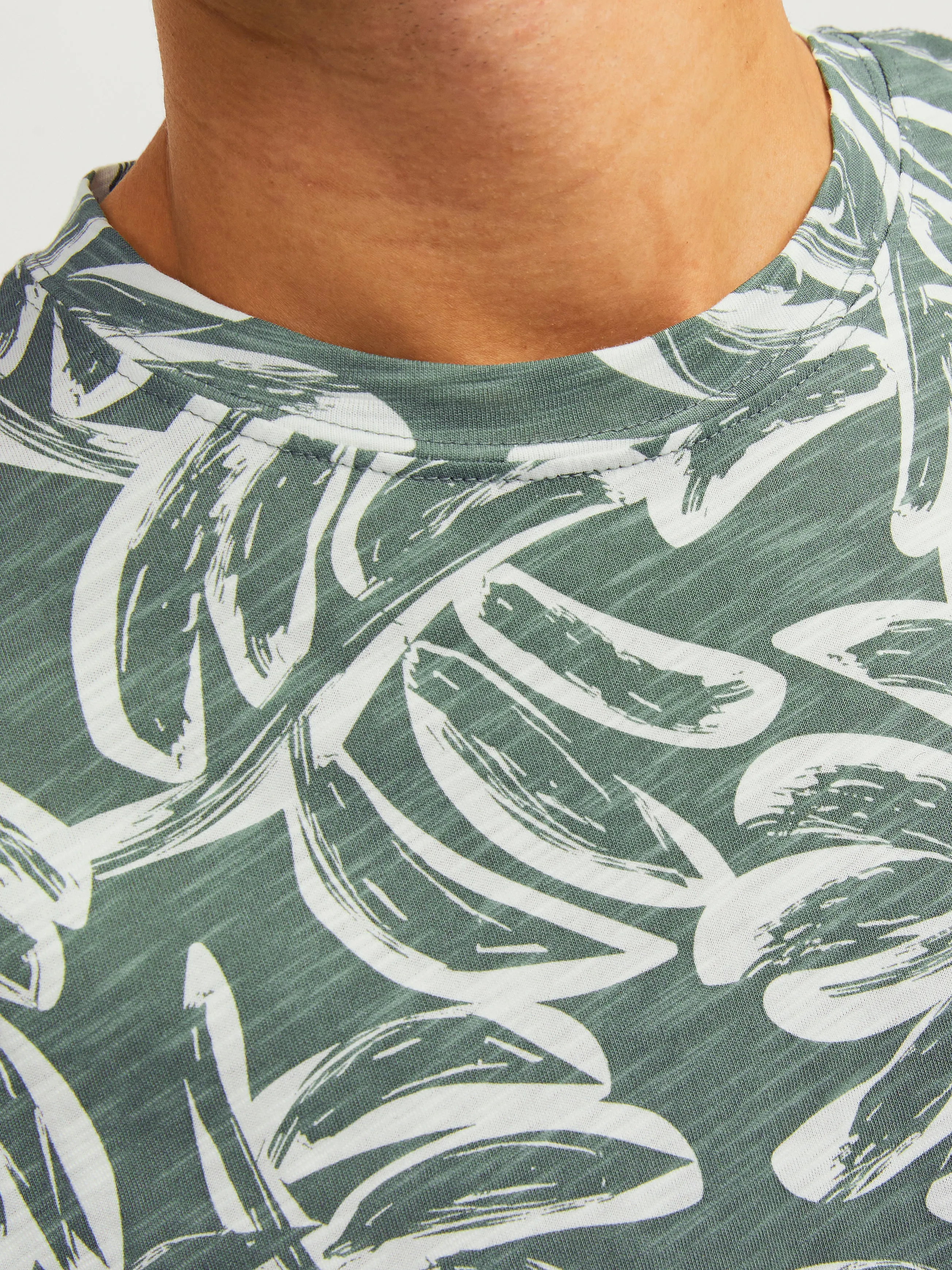 Camiseta All Over Print Cuello redondo | Verde intermedio | Jack & Jones®