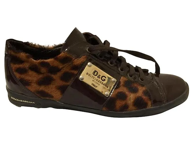 Dolce & Gabbana Deportivas de charol y piel de becerro estilo pony Castaño Estampado de leopardo 