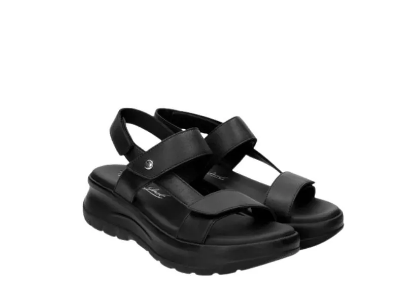 SANDALIA DE PLATAFORMA EN PIEL WATERPROOF NOOR PANAMA JACK EN COLOR NEGRO